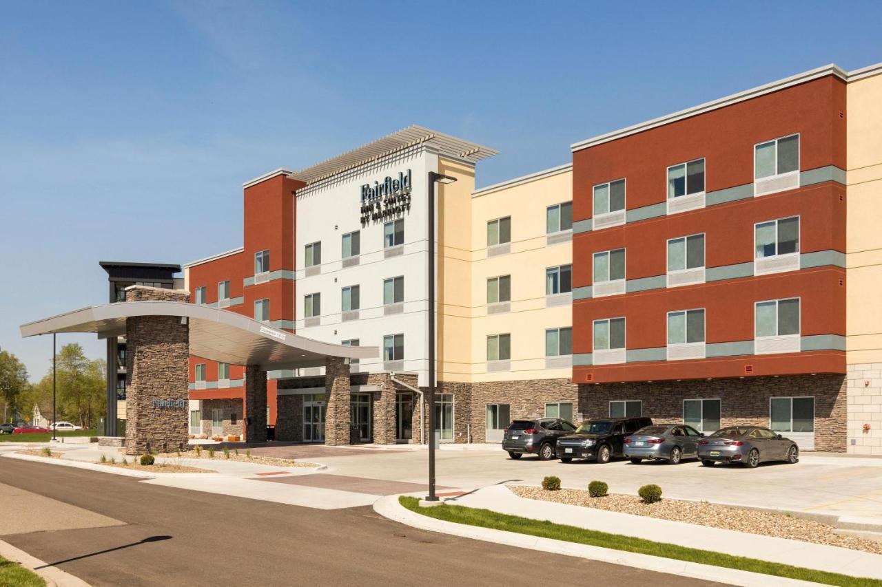 Fairfield Inn & Suites By Marriott Northfield Exterior photo